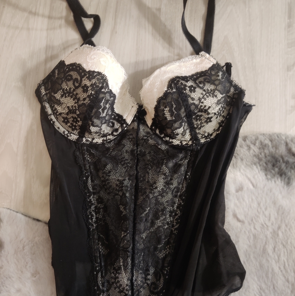 Victoria Secret vintage corset bustier top 34B